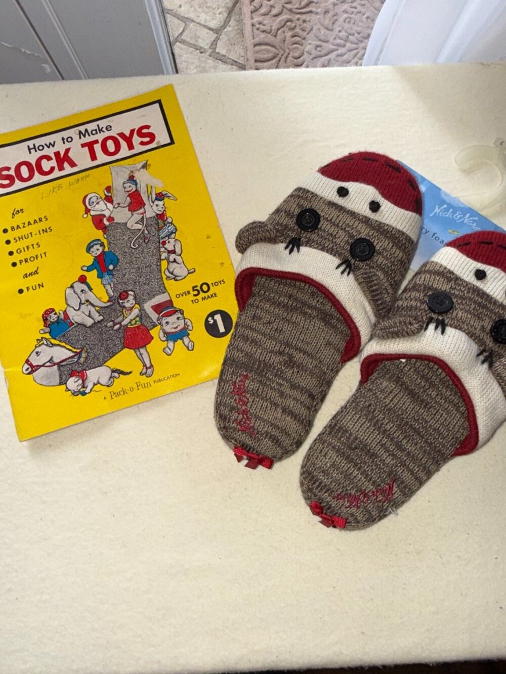 Nick & Nora Lg 8 9 Sock Monkey House Shoes Slippers VTG How to Sock Toy Magazine
